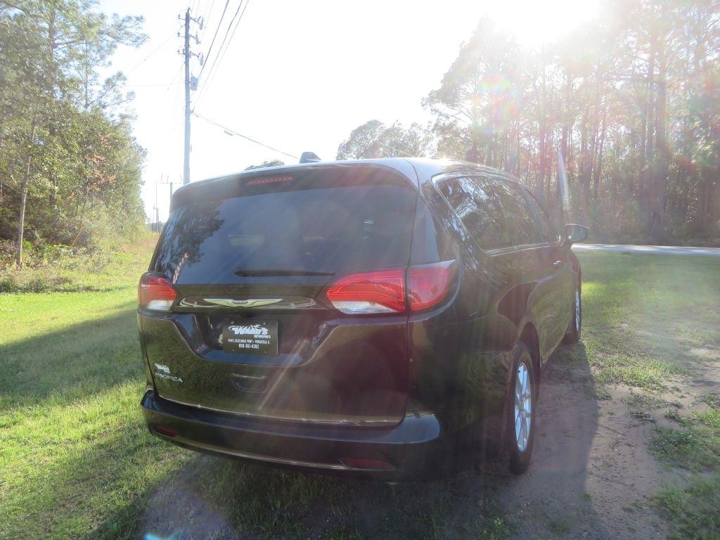 Chrysler Pacifica  2017