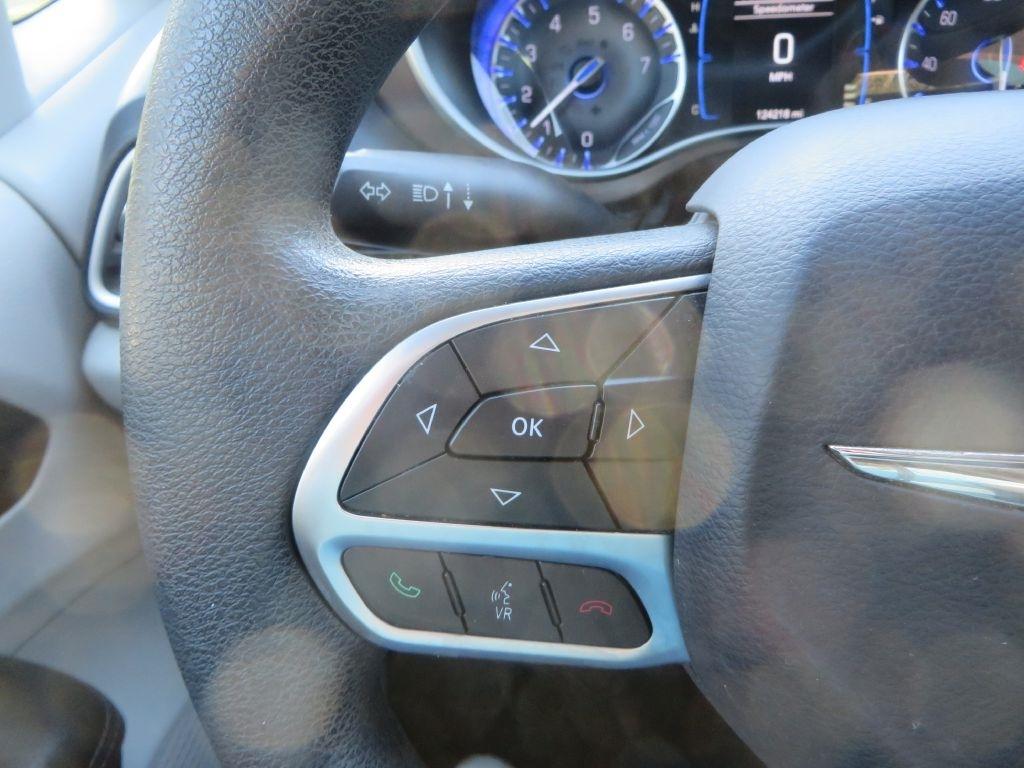 Chrysler Pacifica  2017