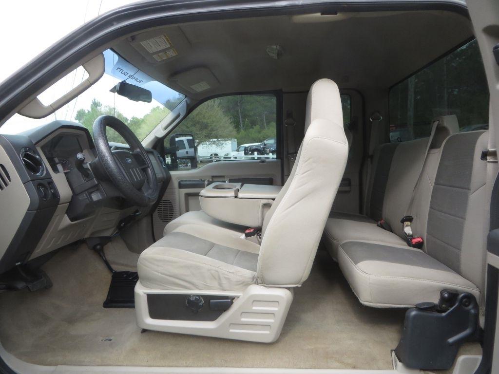 Ford Super Duty F-250 SRW  2008