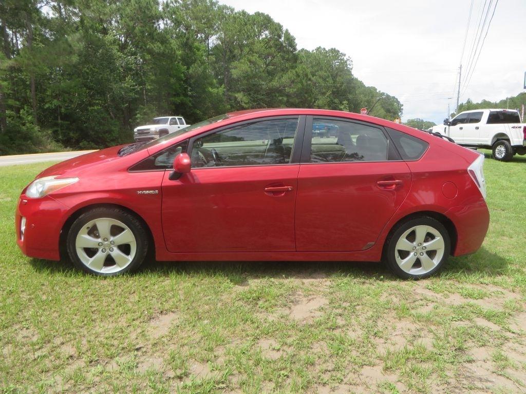 Toyota Prius Prius V 2010