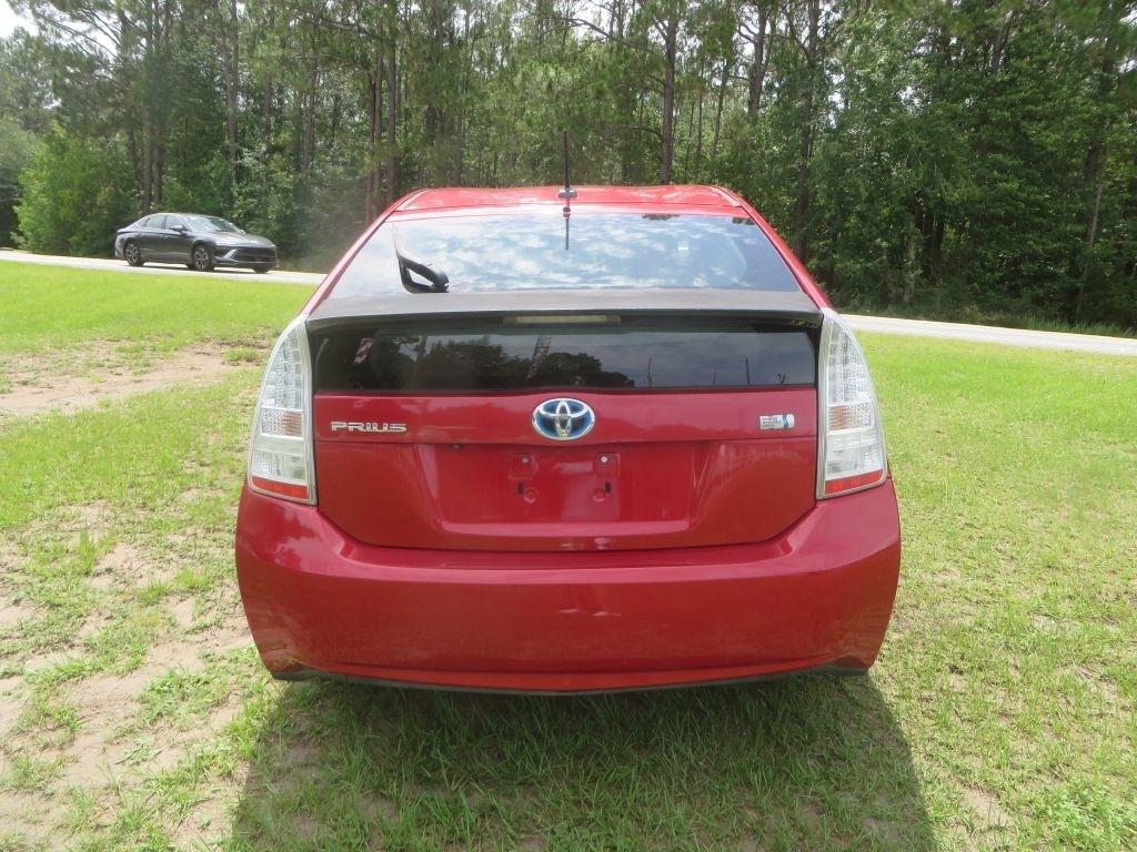 Toyota Prius Prius V 2010