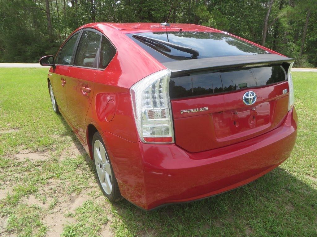 Toyota Prius Prius V 2010