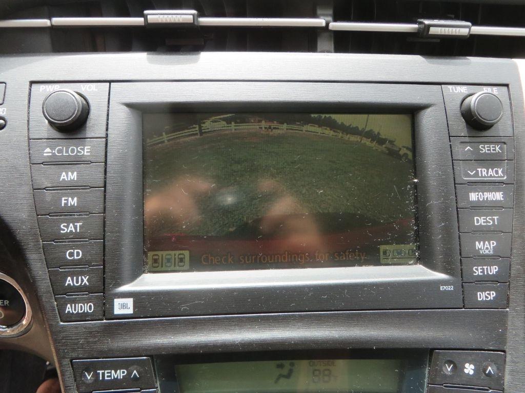 Toyota Prius Prius V 2010
