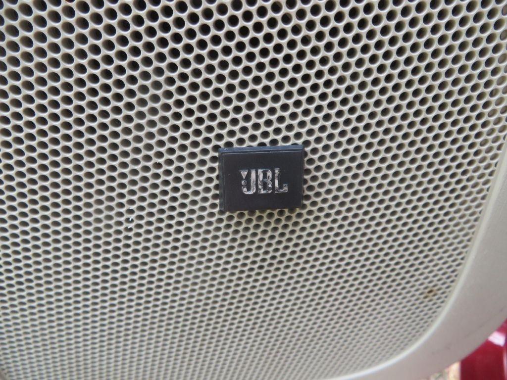 Toyota Prius Prius V 2010