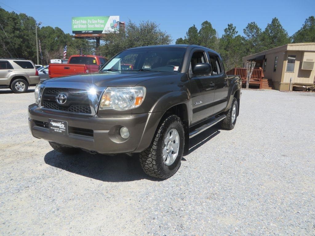 Toyota Tacoma  2011