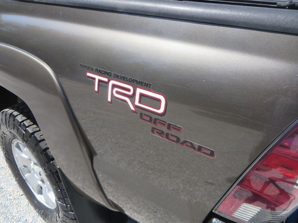 Toyota Tacoma  2011