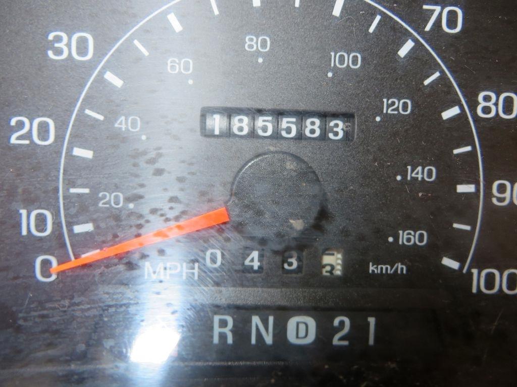 Ford Excursion XLT 2000