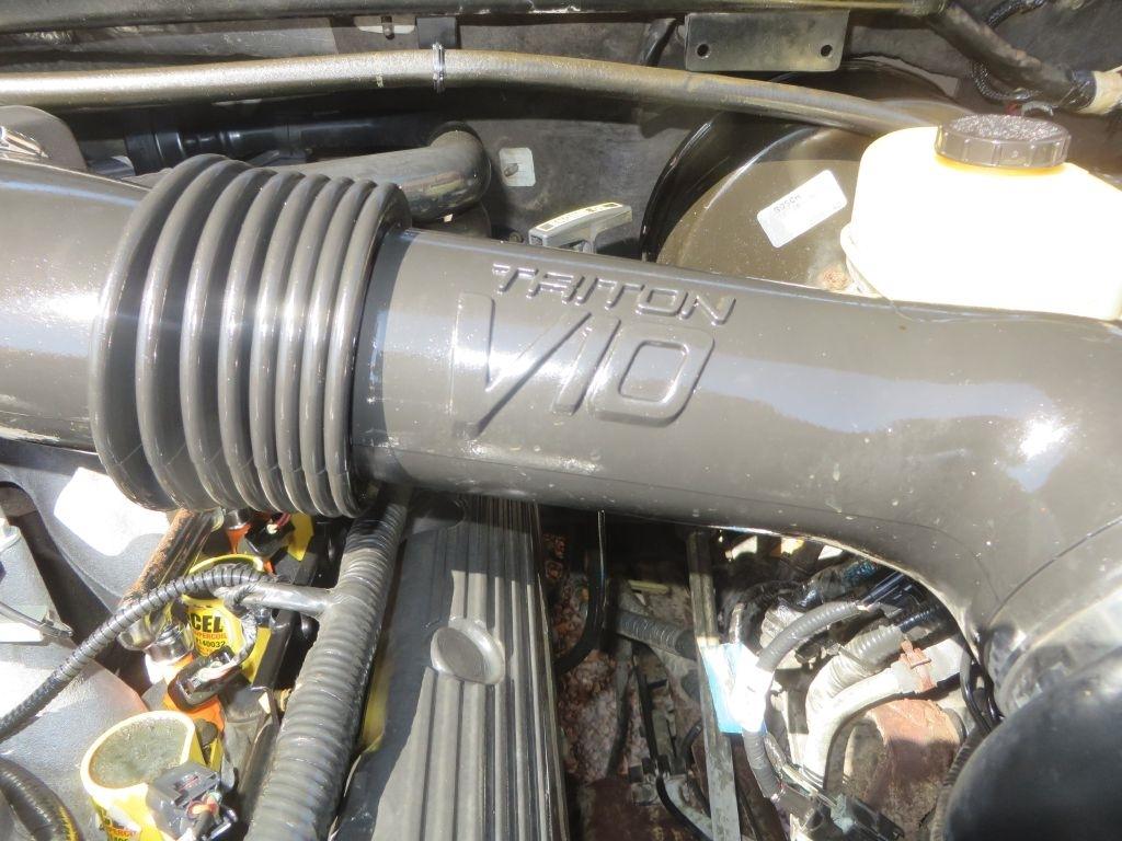 Ford Excursion XLT 2000