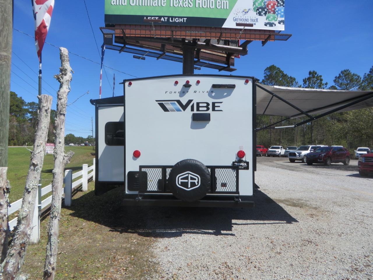 Forest River Vibe  2025