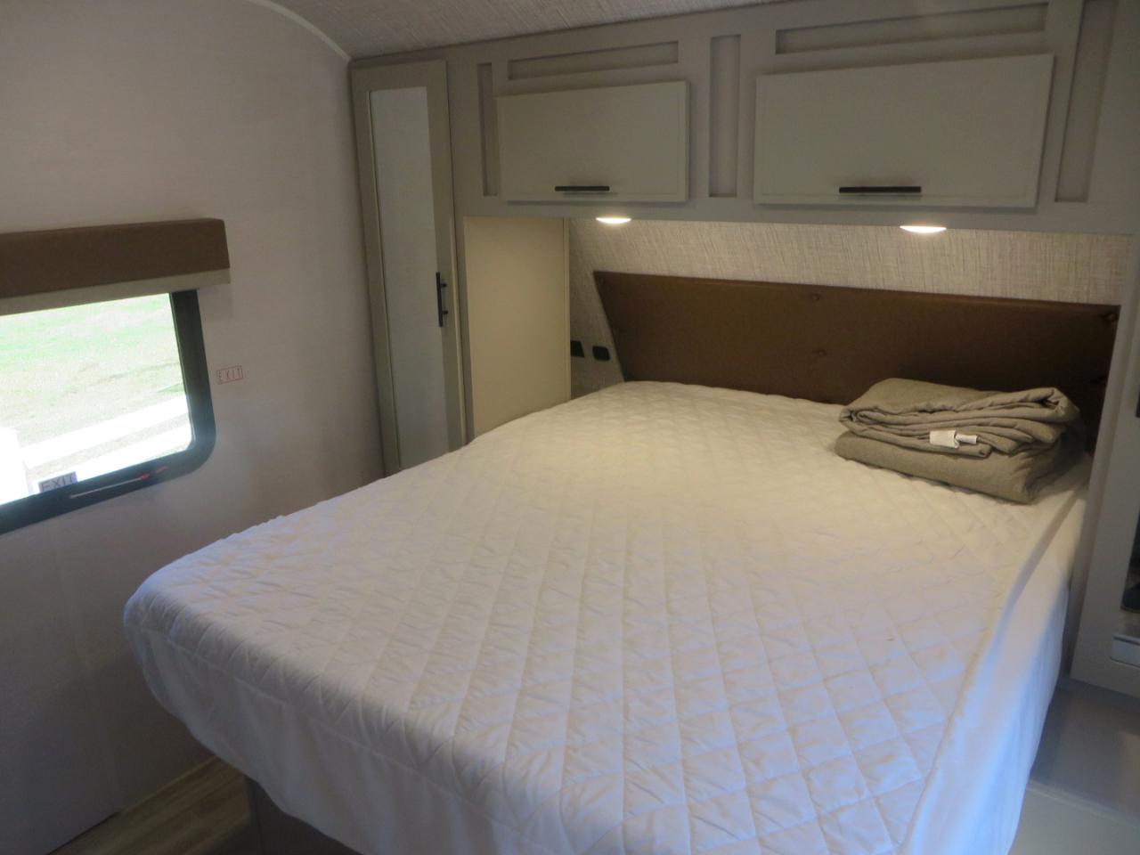 Forest River Vibe  2025