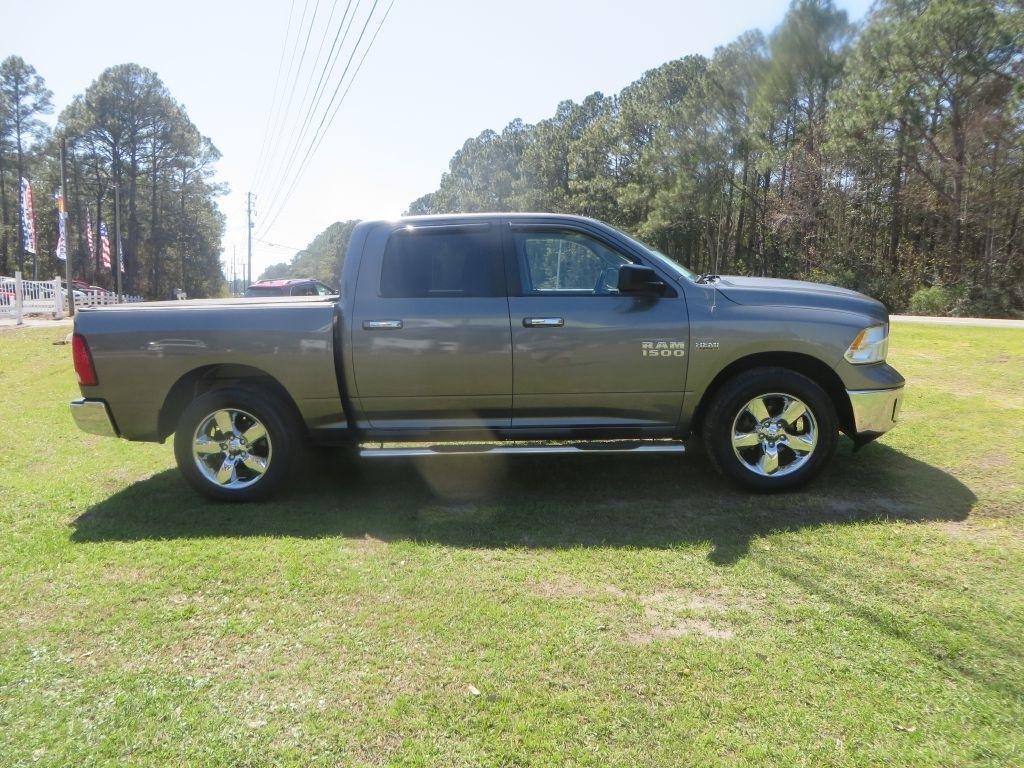 RAM 1500 SLT 2013