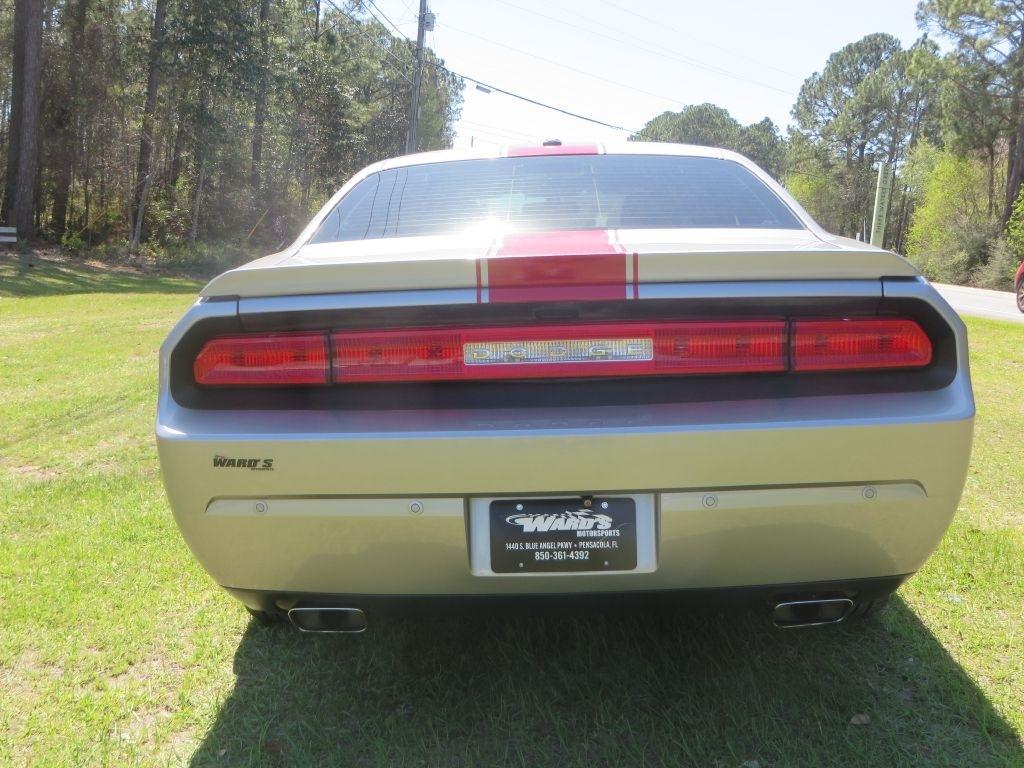 Dodge Challenger SXT 2013