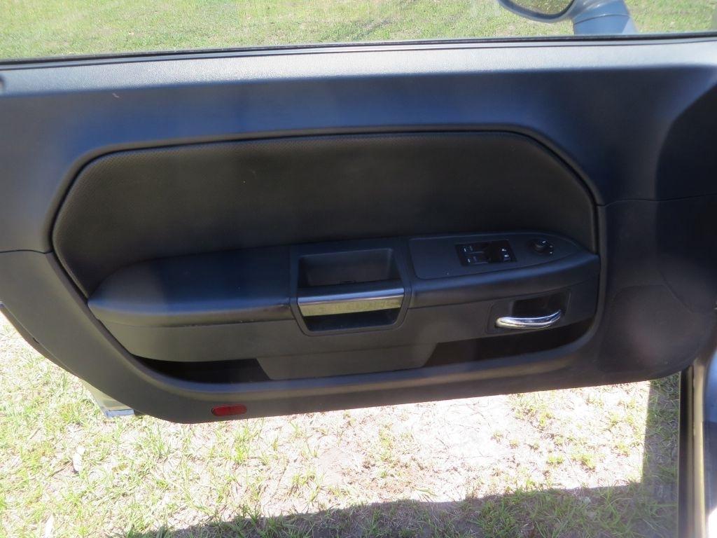 Dodge Challenger SXT 2013