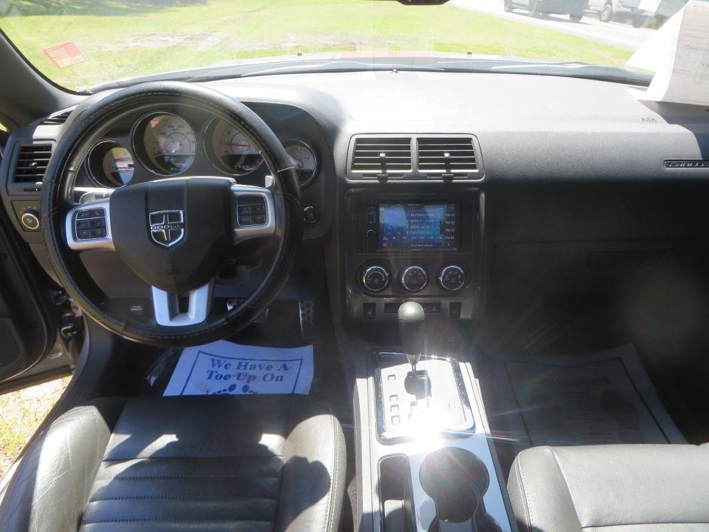 Dodge Challenger SXT 2013