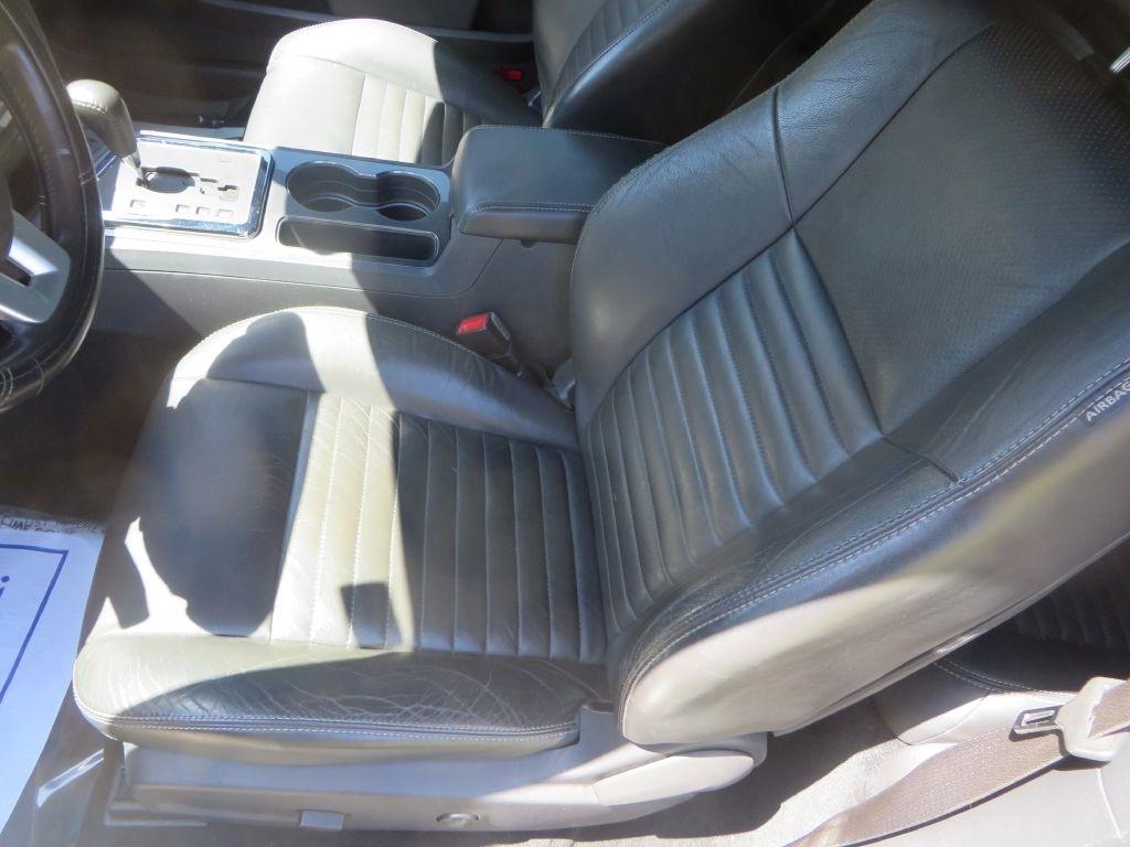 Dodge Challenger SXT 2013