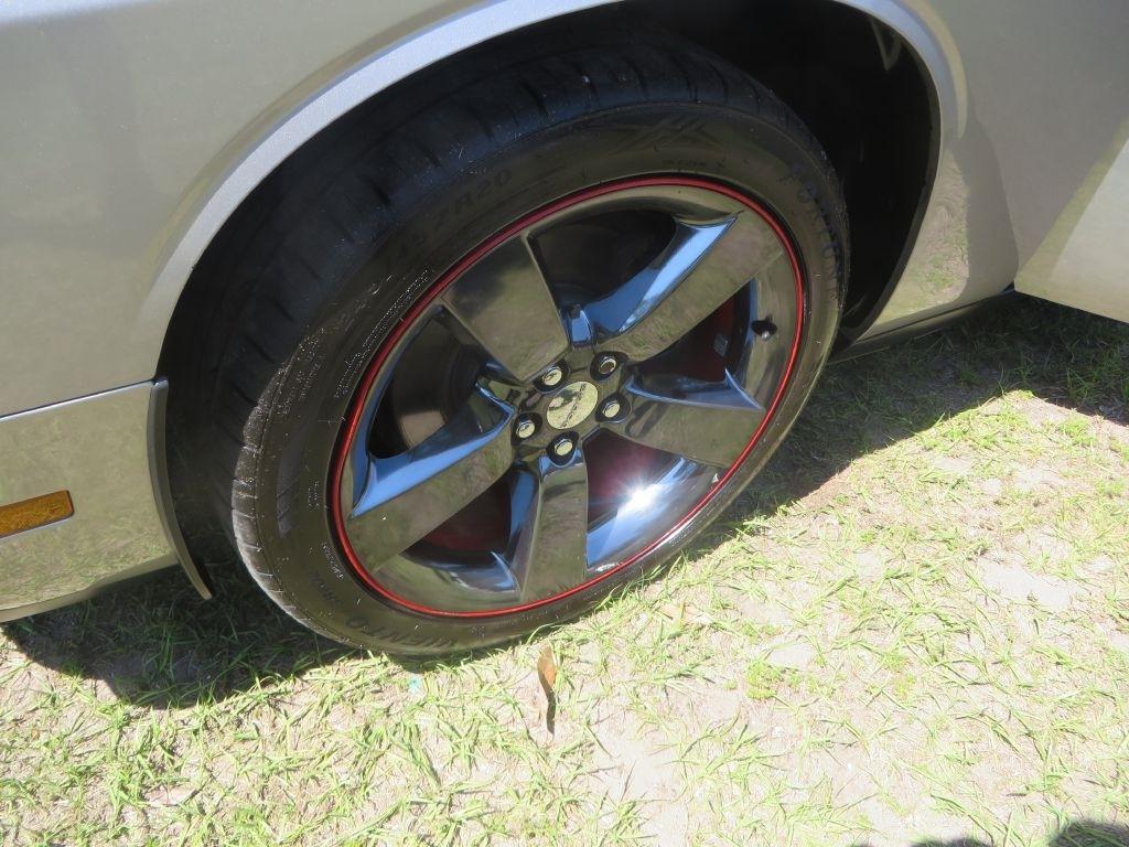 Dodge Challenger SXT 2013