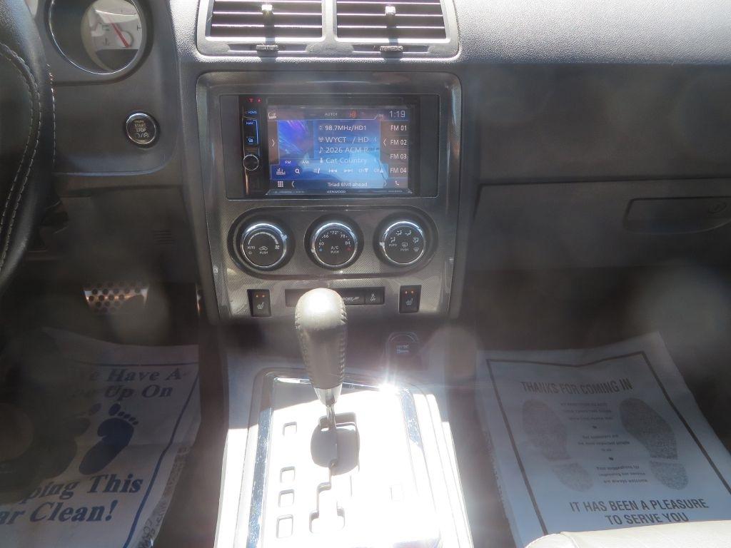 Dodge Challenger  2013