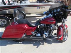 2012 Harley-Davidson FLHX 