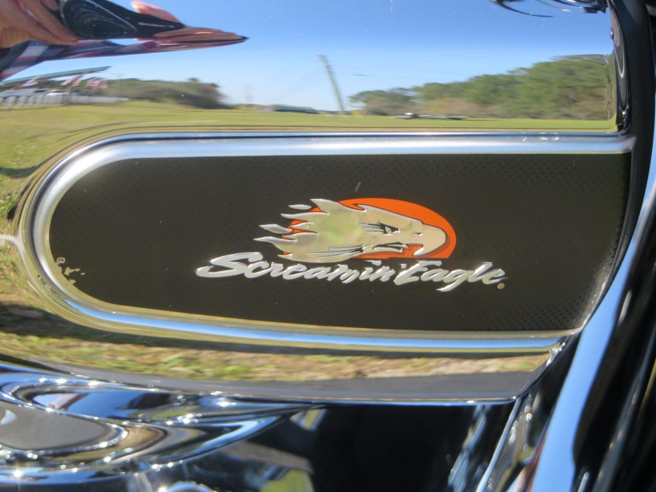 Harley-Davidson FLHXS  2014