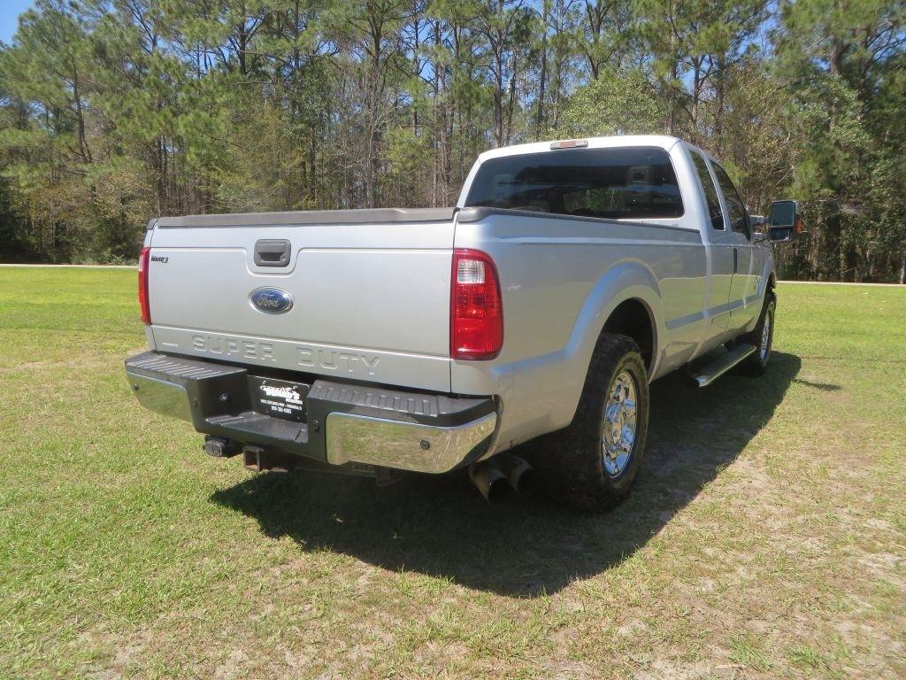 Ford Super Duty F-250 SRW  2013
