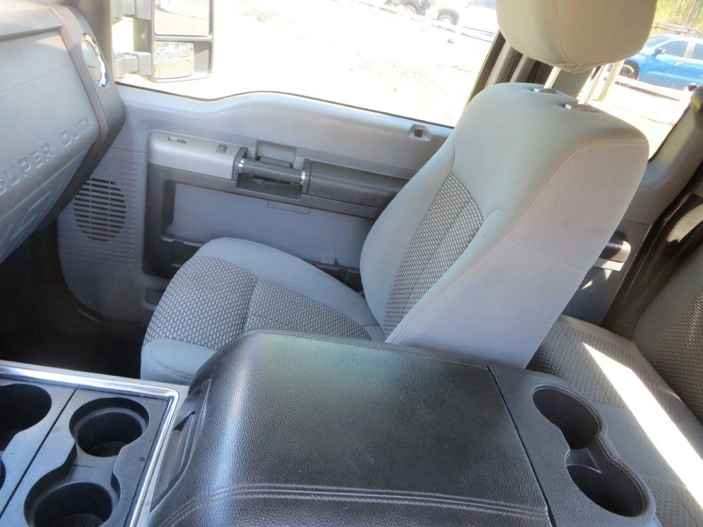 Ford Super Duty F-250 SRW  2013