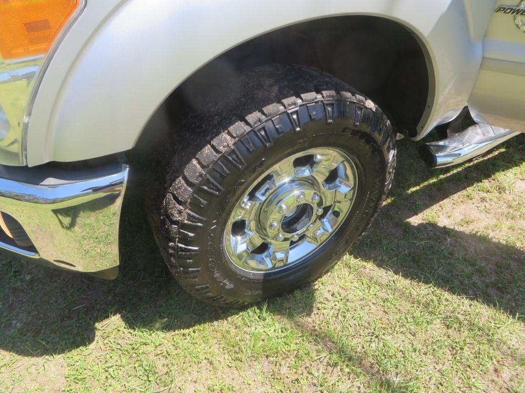 Ford Super Duty F-250 SRW  2013