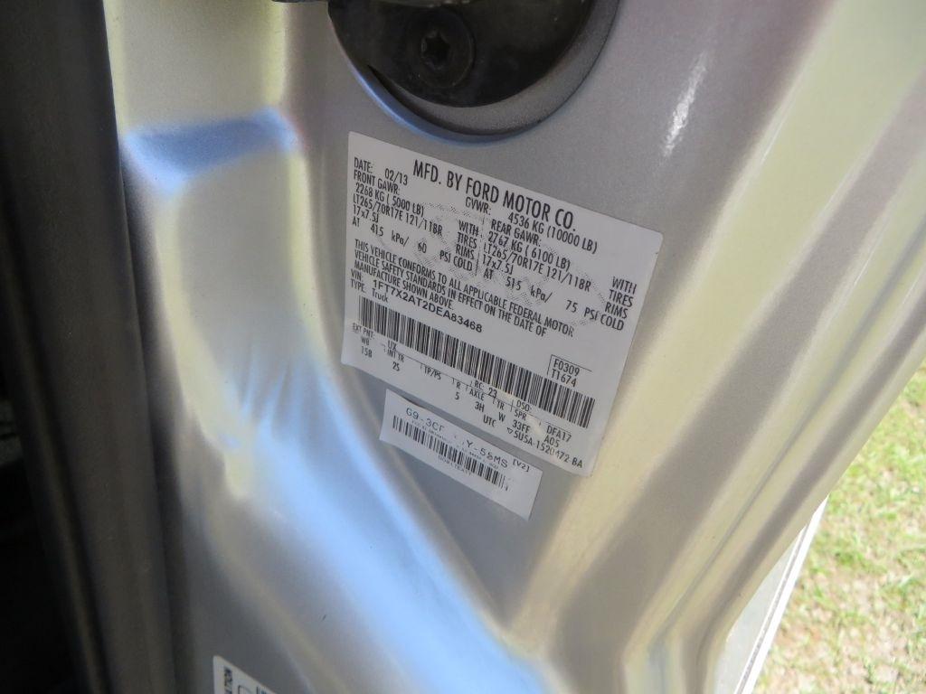 Ford Super Duty F-250 SRW  2013