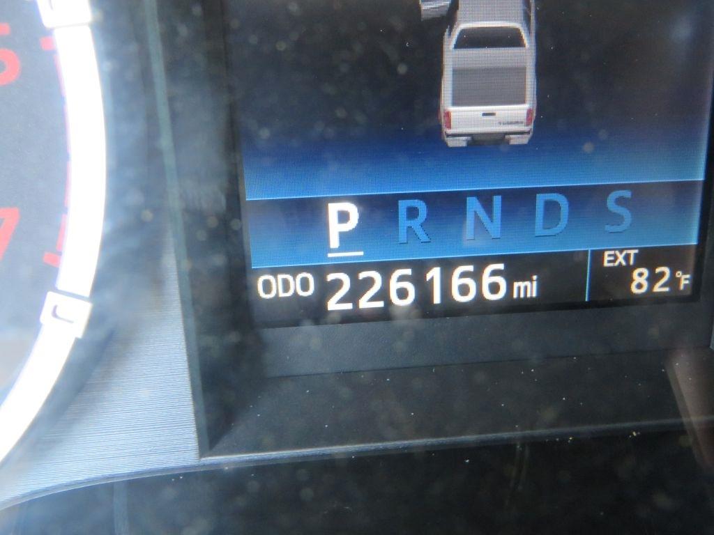 Toyota Tundra 4WD Truck  2016