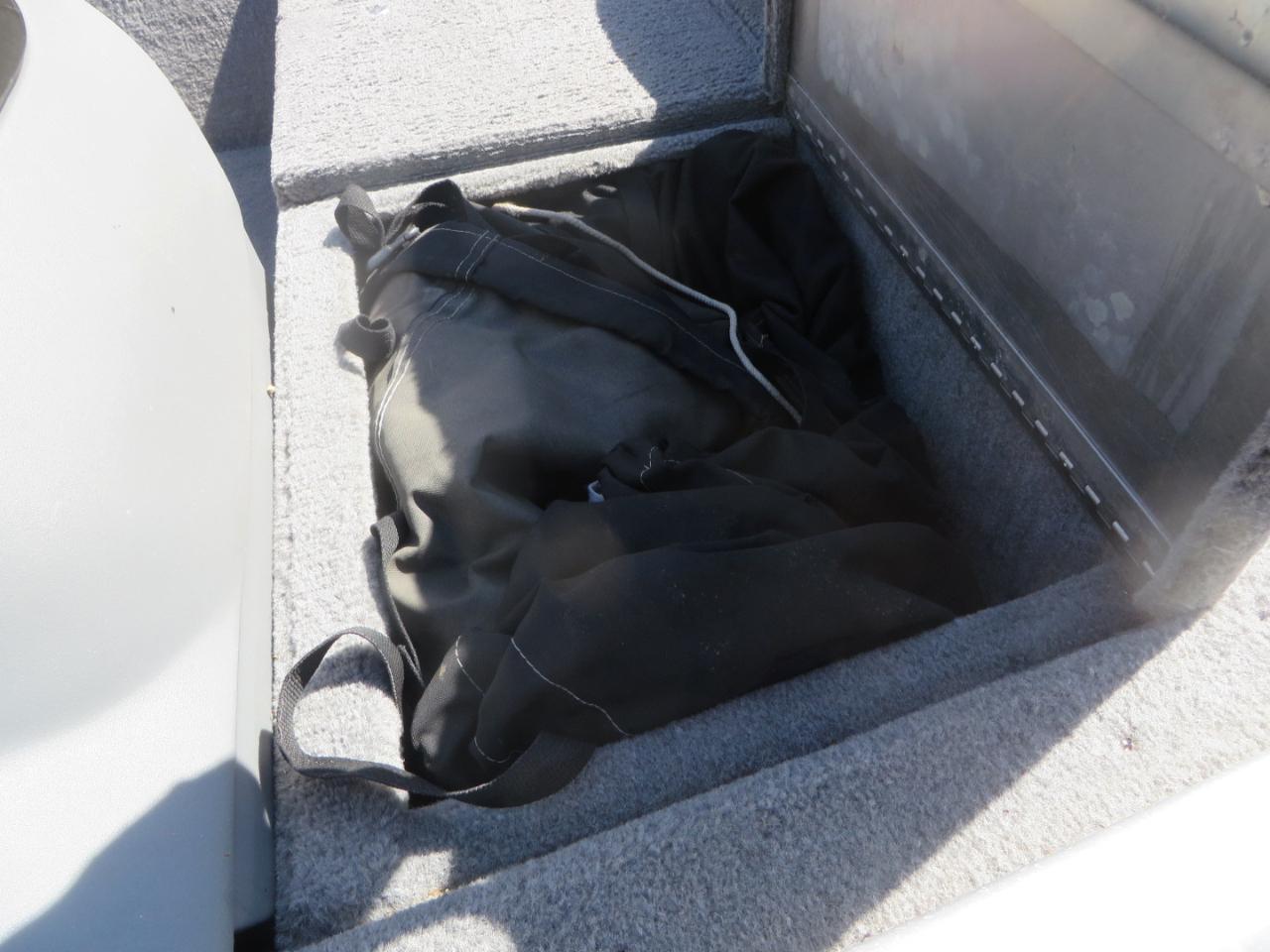 Bass Tracker Pro 170  2010