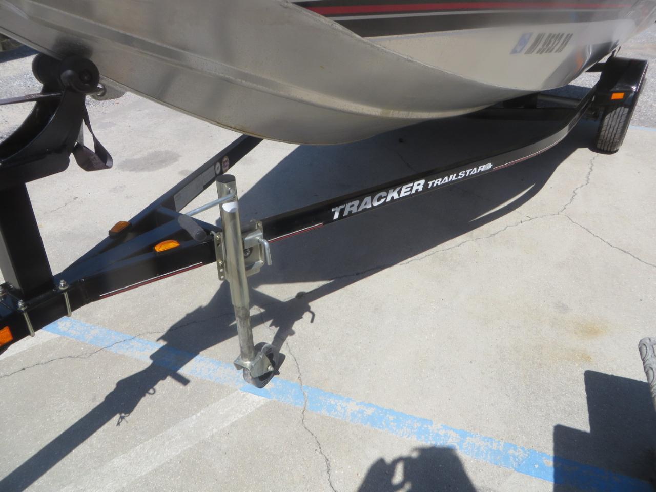 Bass Tracker Pro 170  2010