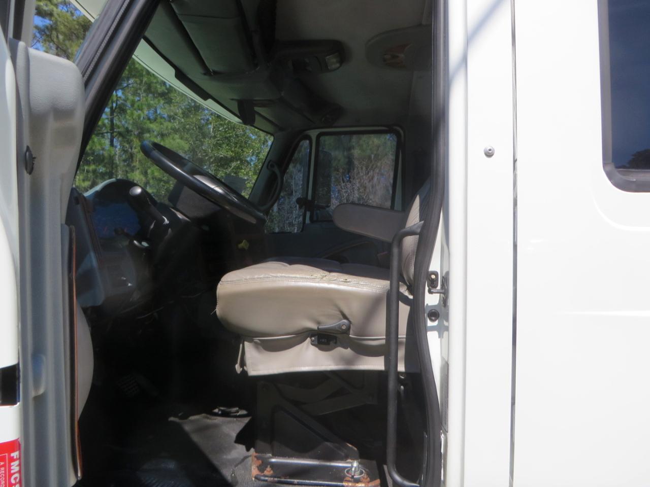 International 4000  2003