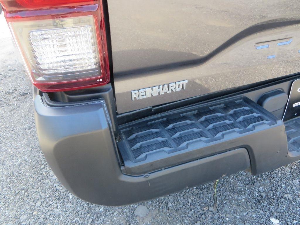 Toyota Tacoma 2WD  2020