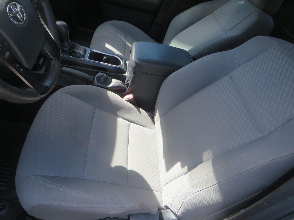 Toyota Tacoma 2WD  2020