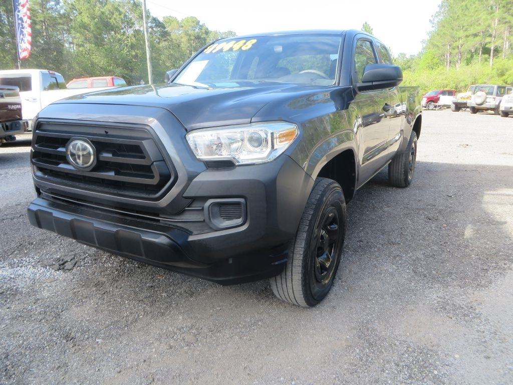 Toyota Tacoma 2WD  2020