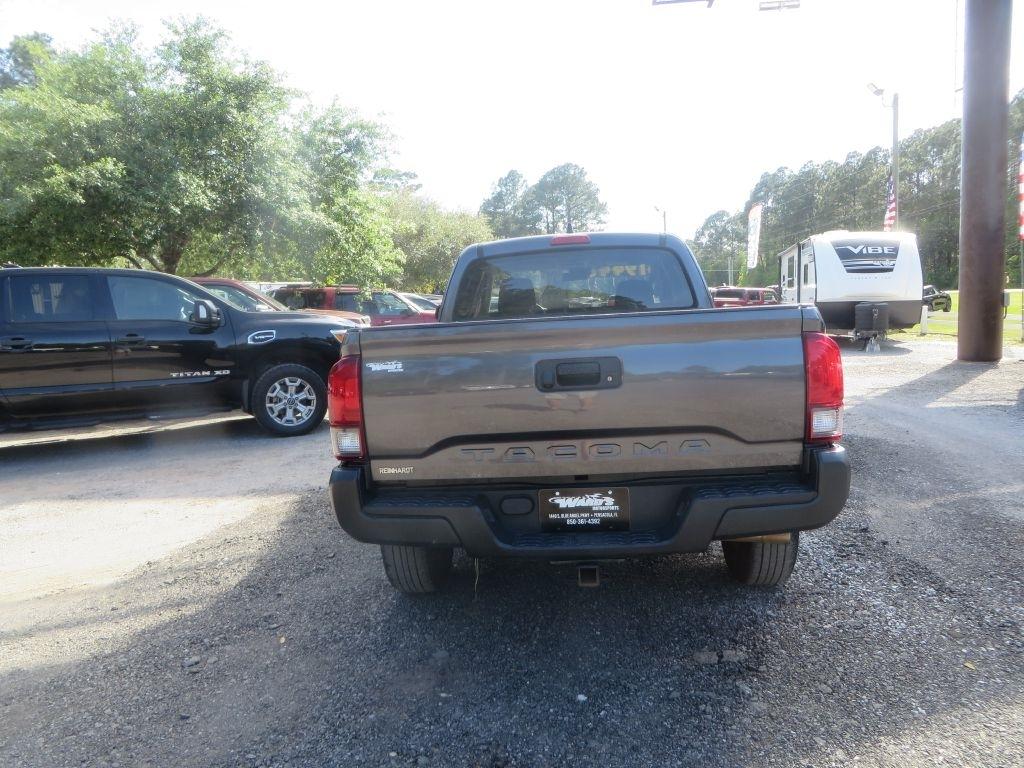 Toyota Tacoma 2WD  2020