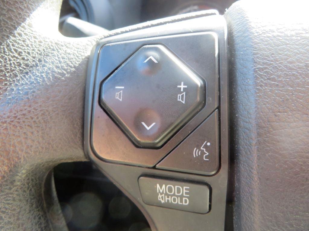 Toyota Tacoma 2WD  2020