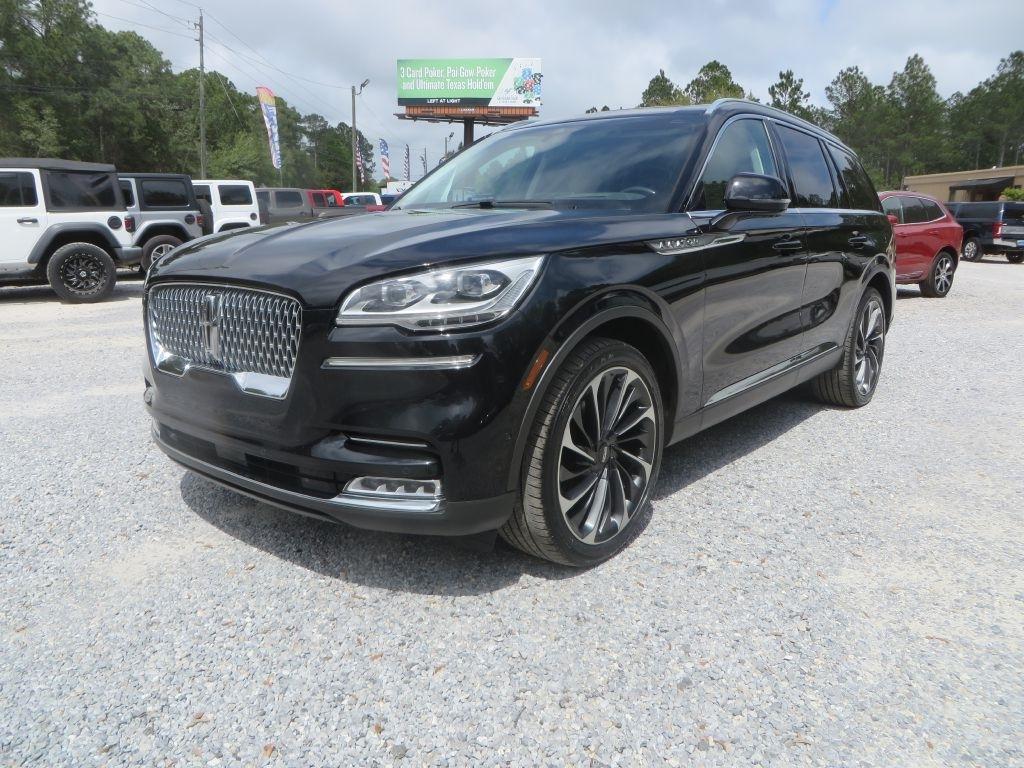 Lincoln Aviator  2020