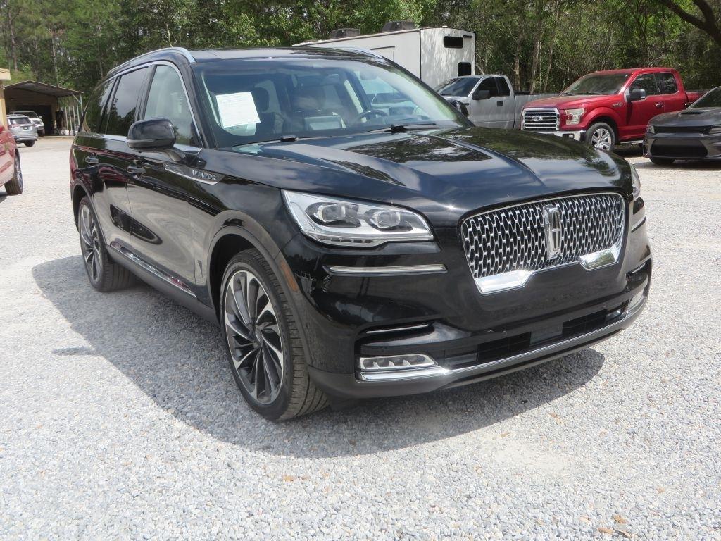 Lincoln Aviator  2020