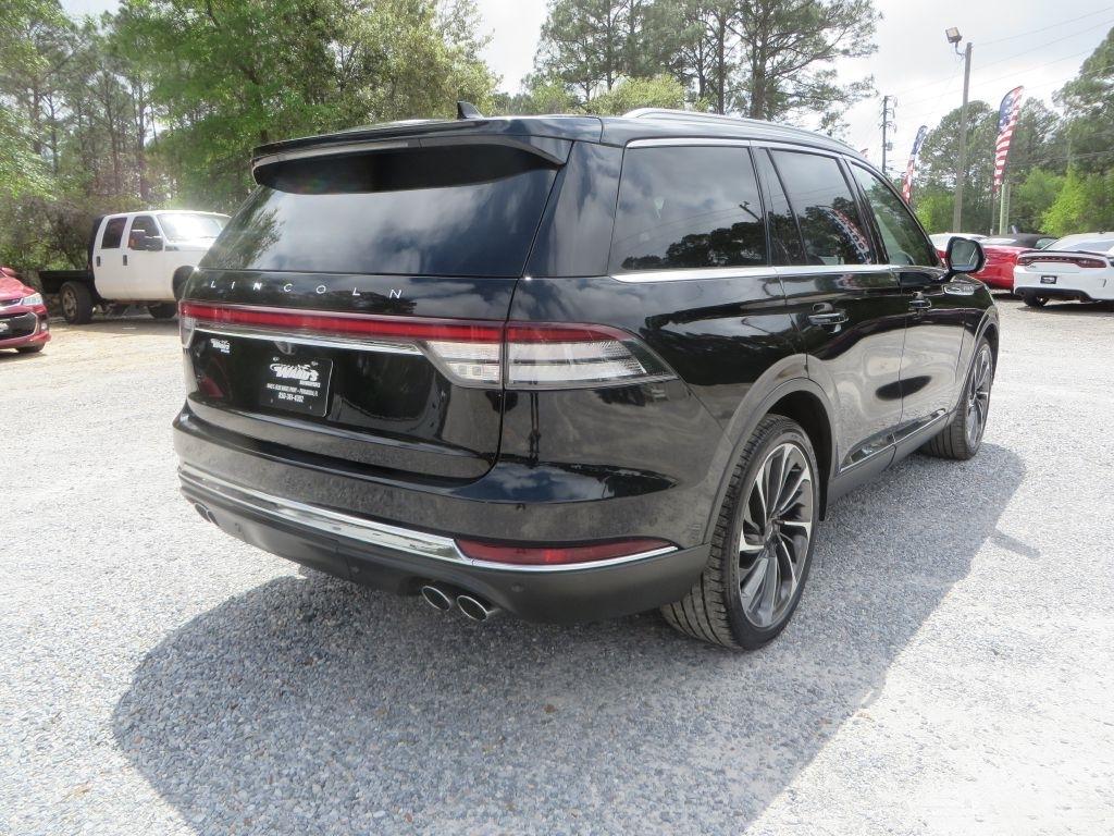 Lincoln Aviator  2020