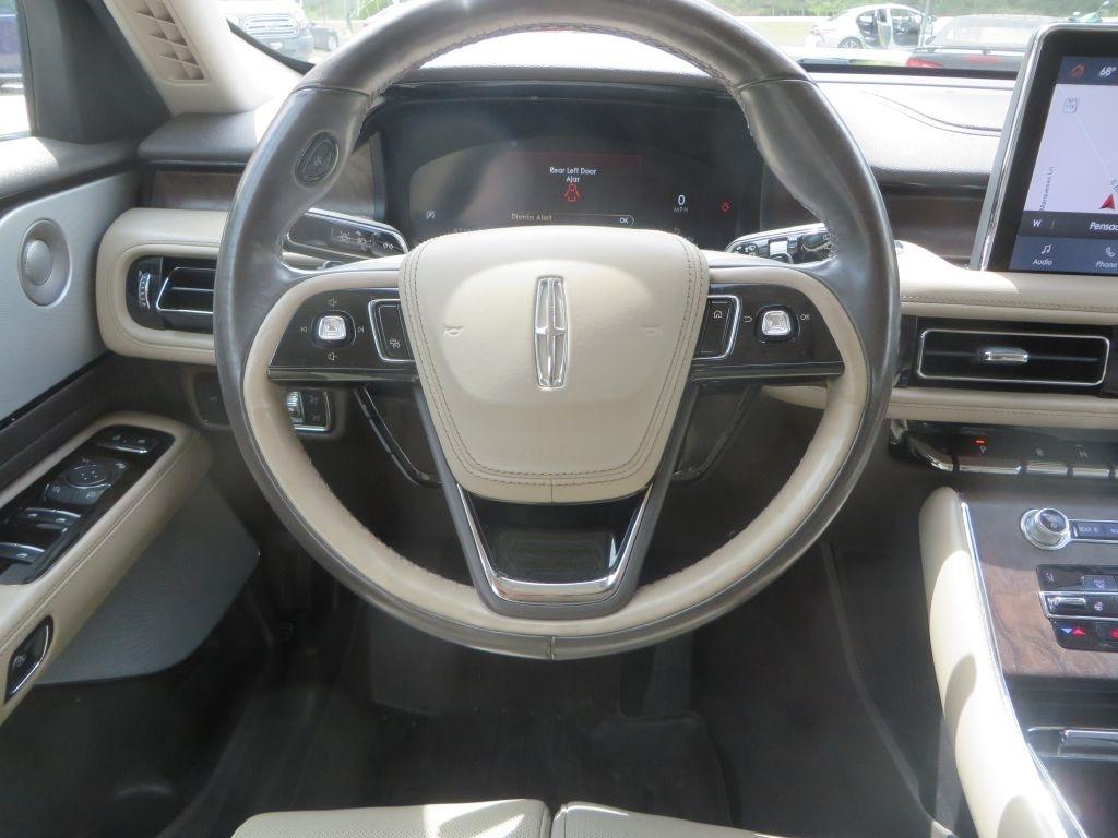 Lincoln Aviator  2020