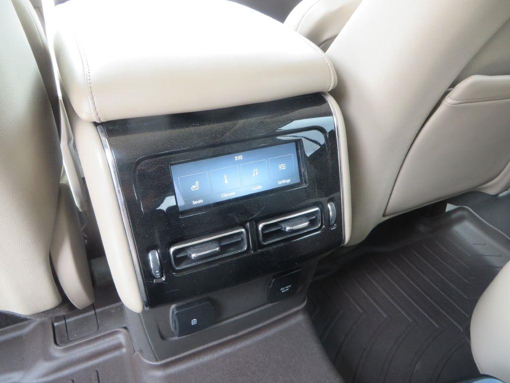 Lincoln Aviator  2020