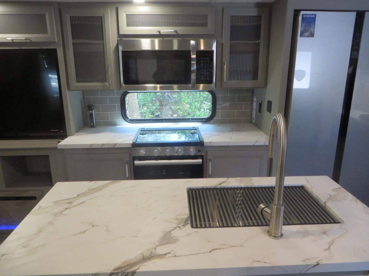 Keystone RV Sprinter Wide Body  2025