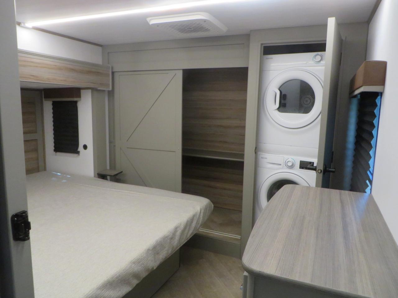 Keystone RV Sprinter Wide Body  2025