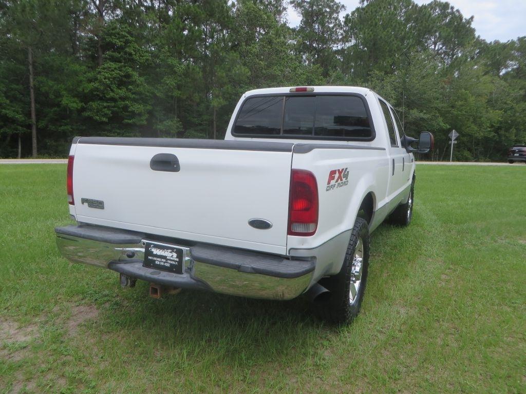 Ford Super Duty F-250  2004