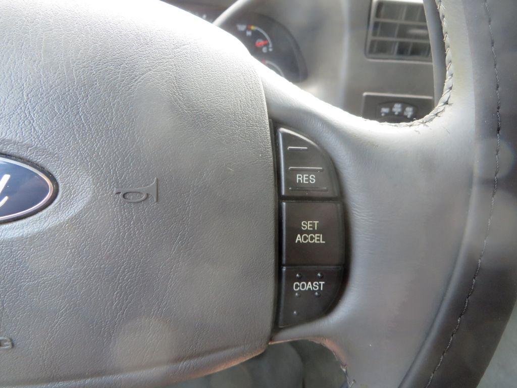 Ford Super Duty F-250  2004