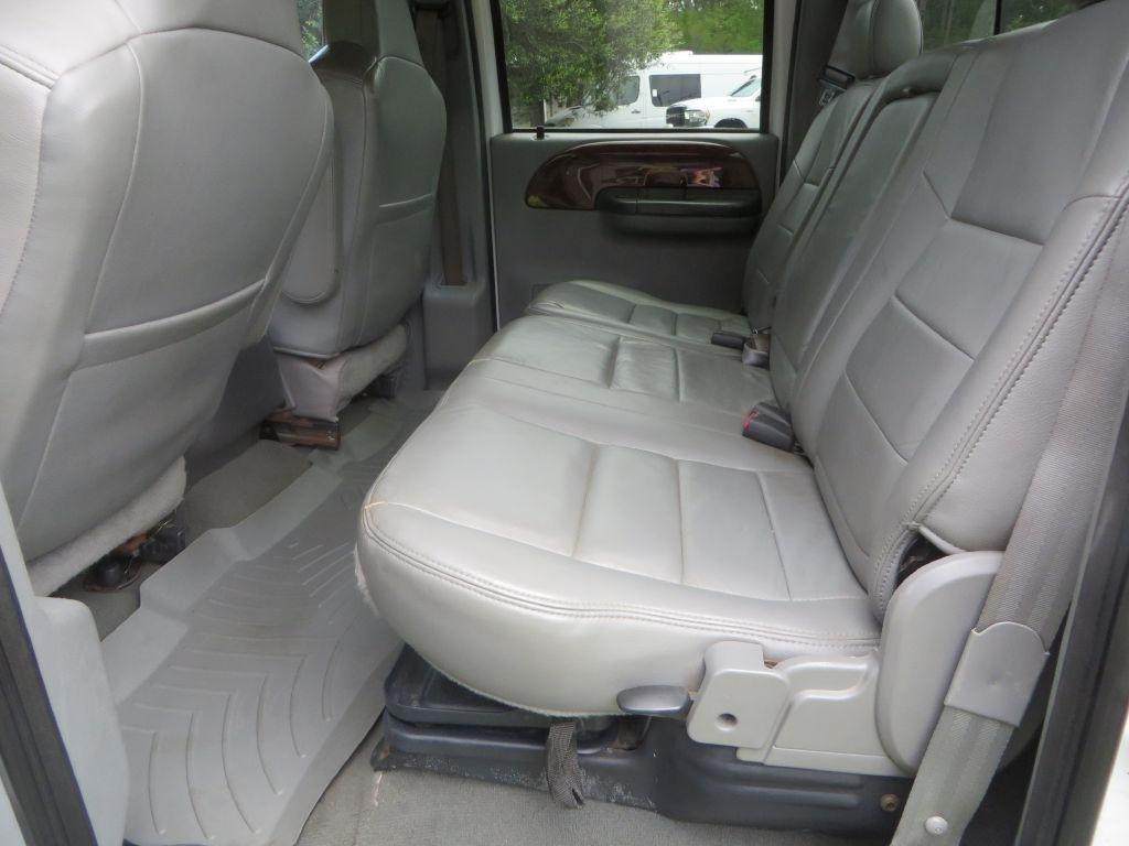 Ford Super Duty F-250  2004