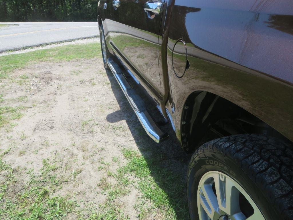 Toyota Tundra 2WD Truck  2015