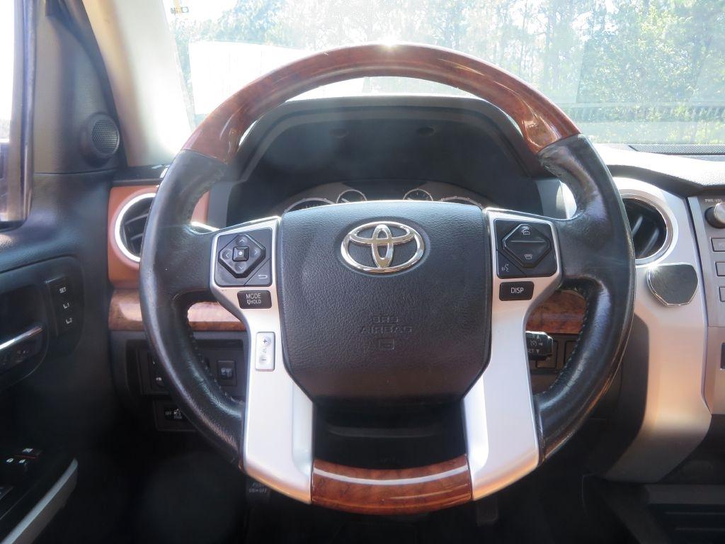 Toyota Tundra 2WD Truck  2015