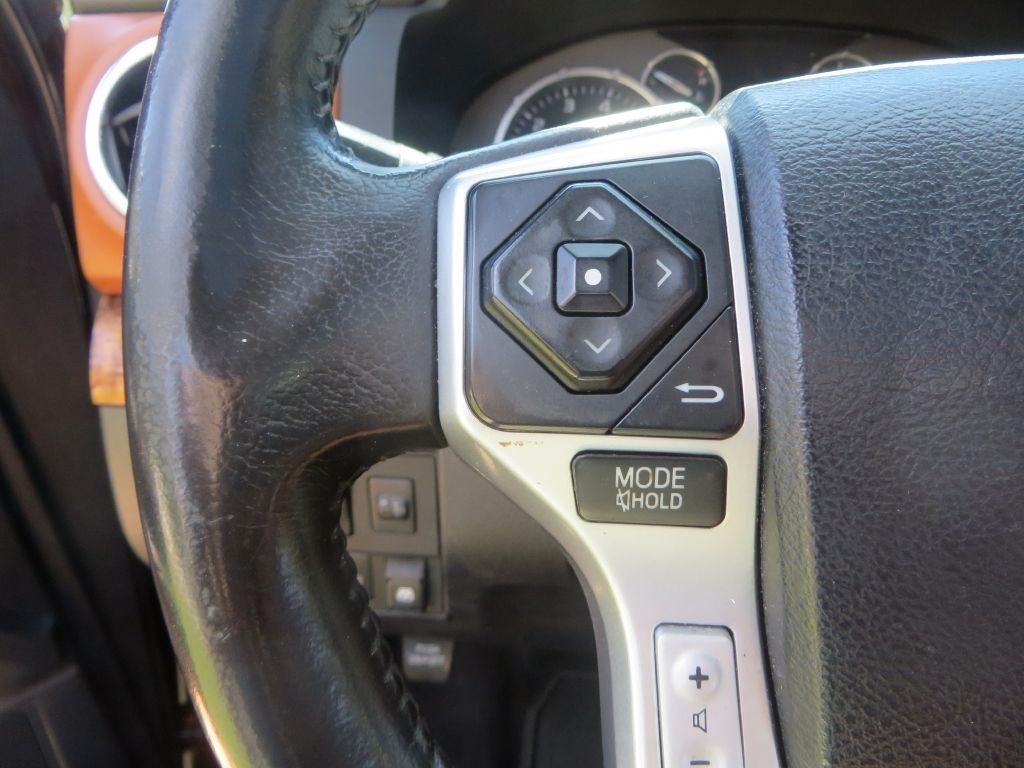 Toyota Tundra 2WD Truck  2015