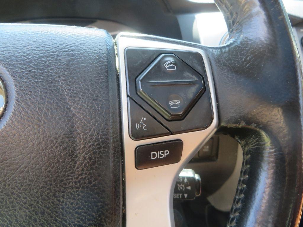 Toyota Tundra 2WD Truck  2015